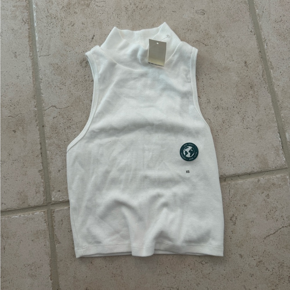 AEROPOSTALE turtle neck top size xs